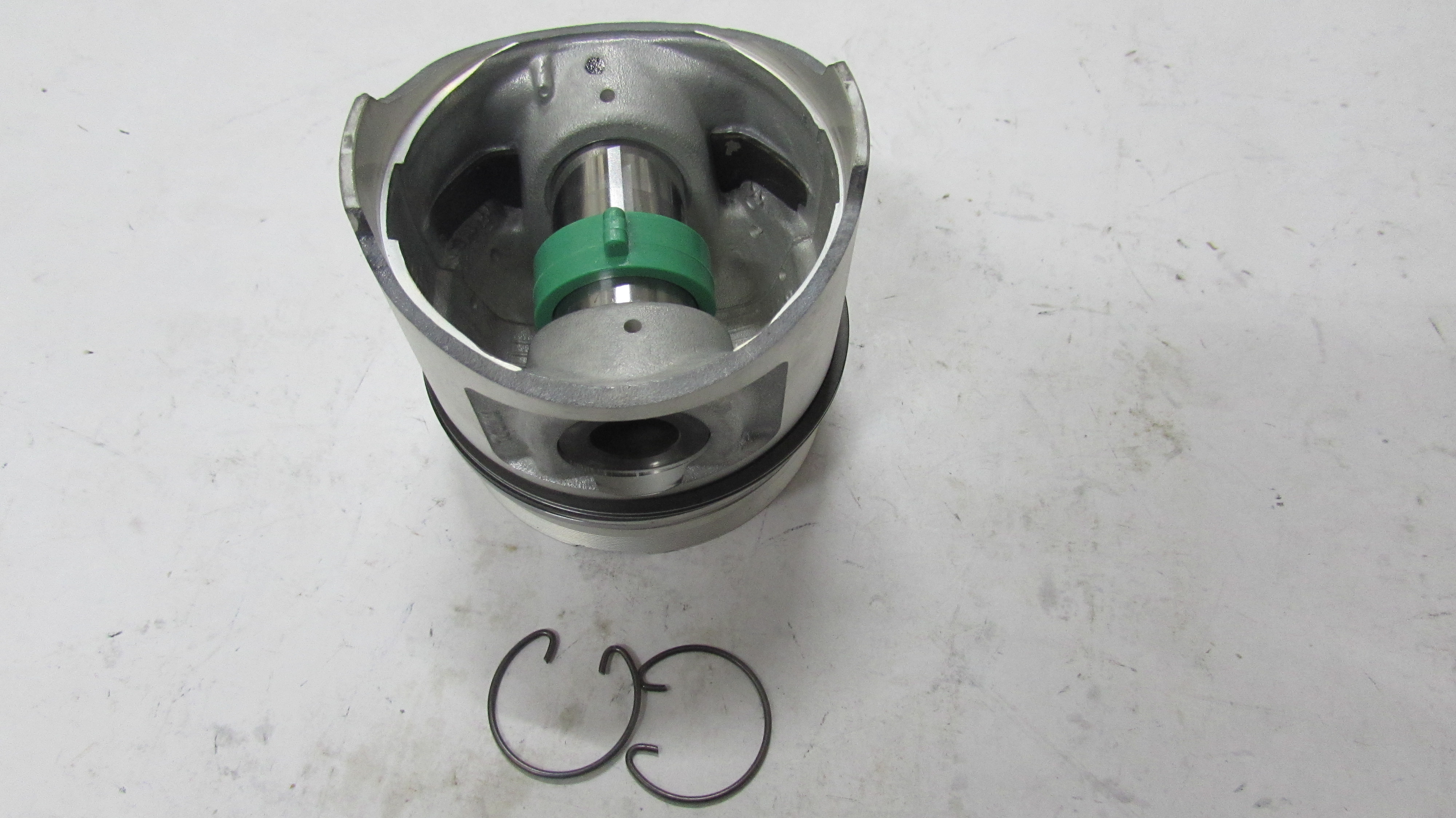 PISTON SEGMAN 050